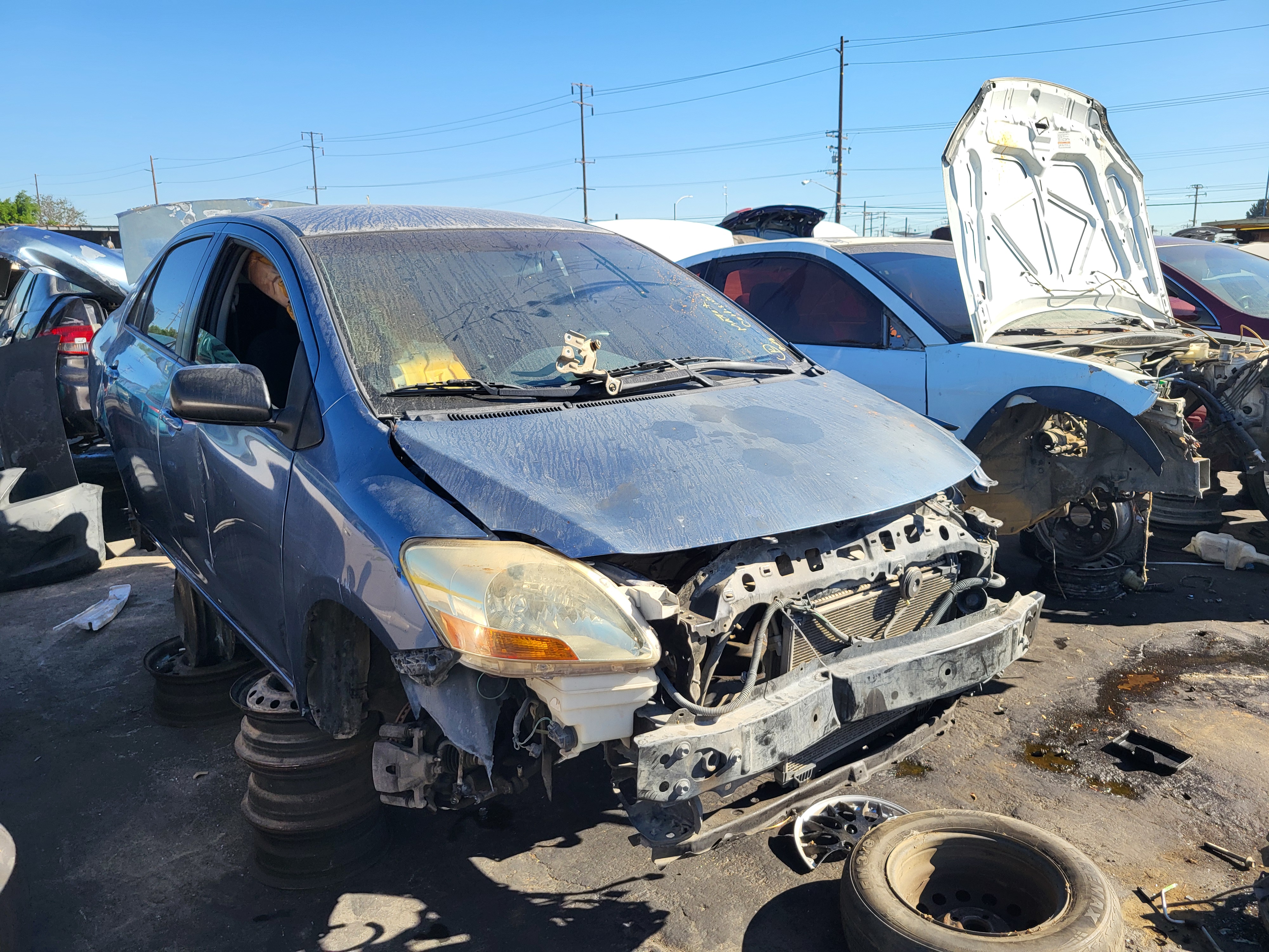 2009 TOYOTA Yaris