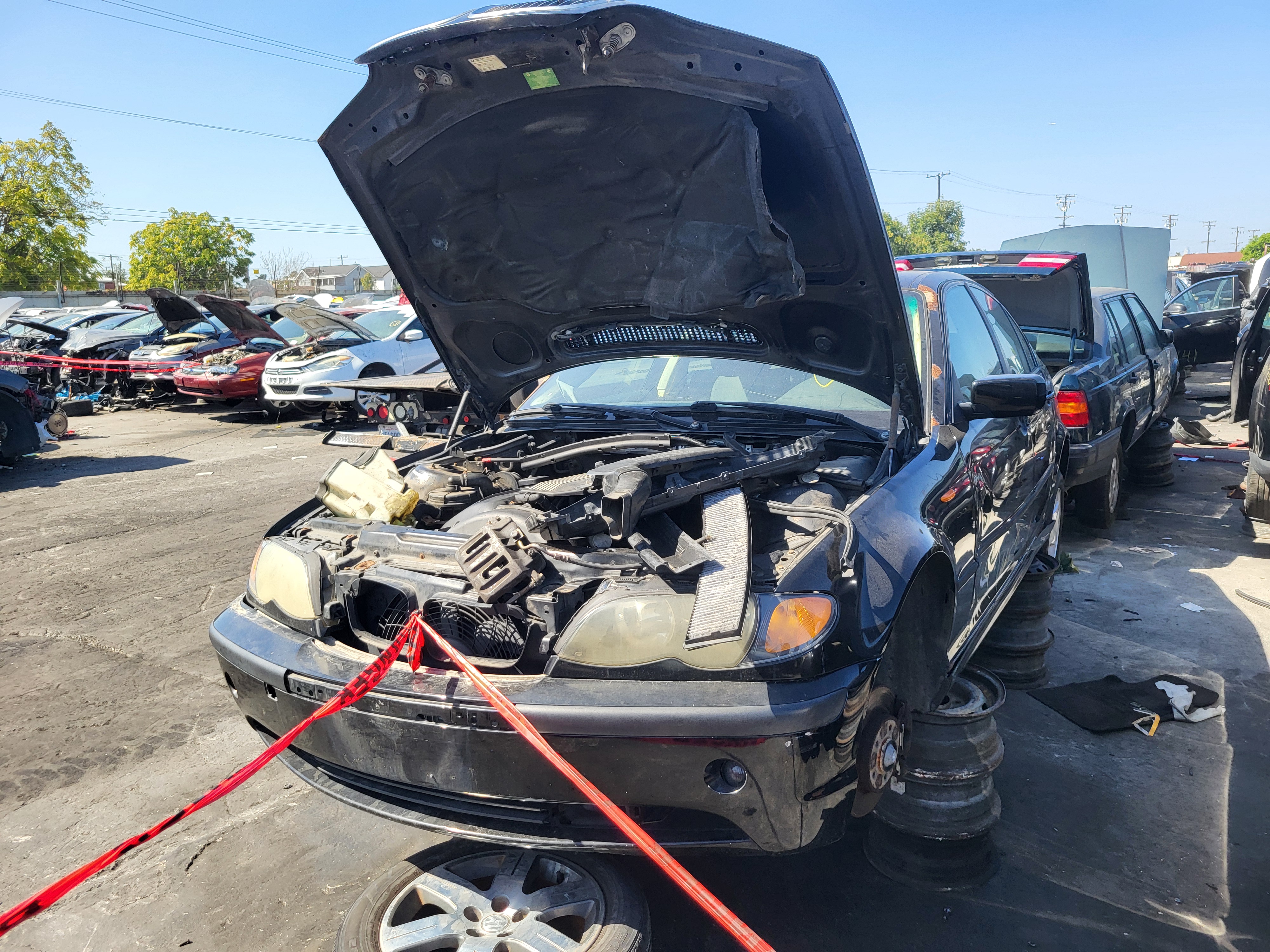 2004 BMW 325i