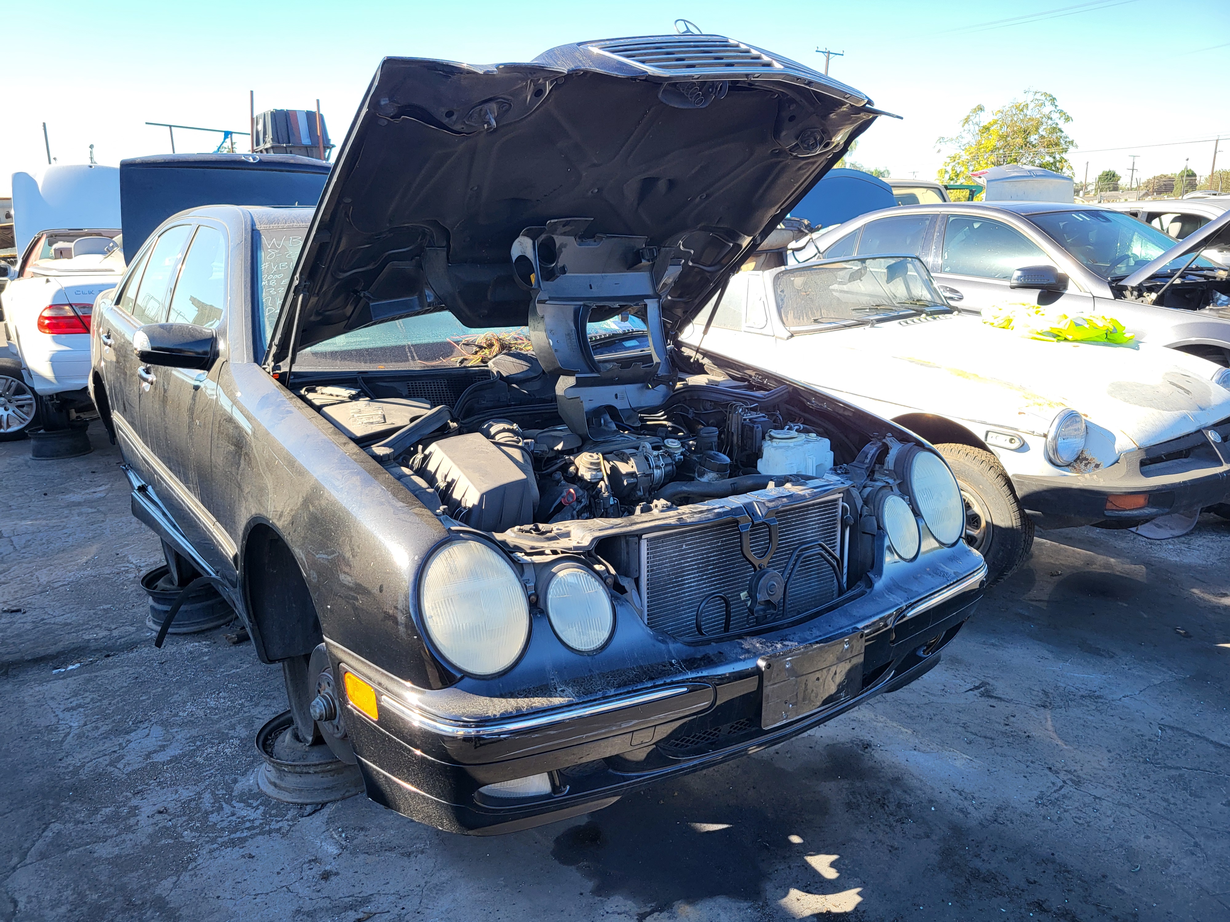 2000 MERCEDES-BENZ E-Class