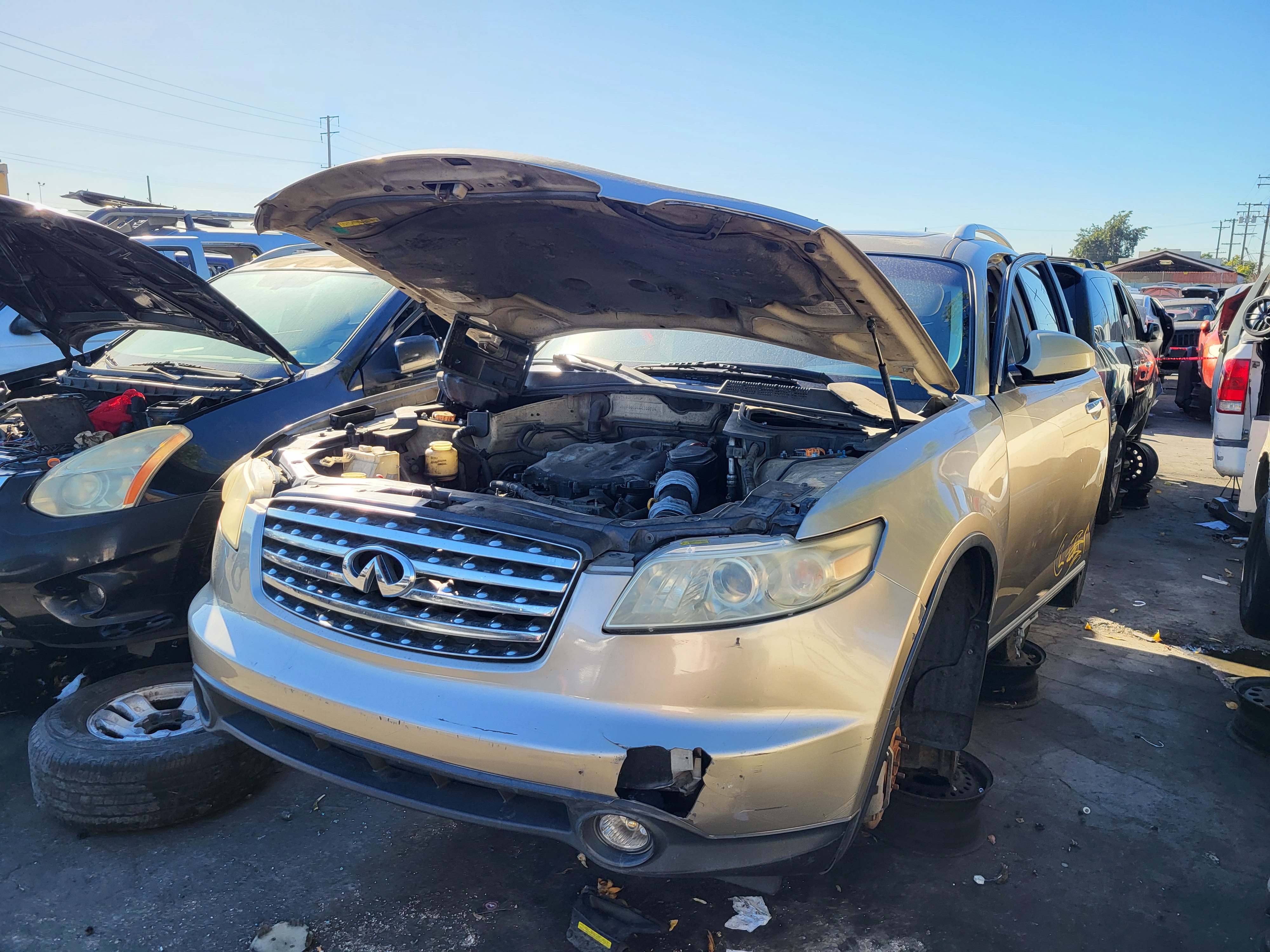 2004 INFINITI FX35