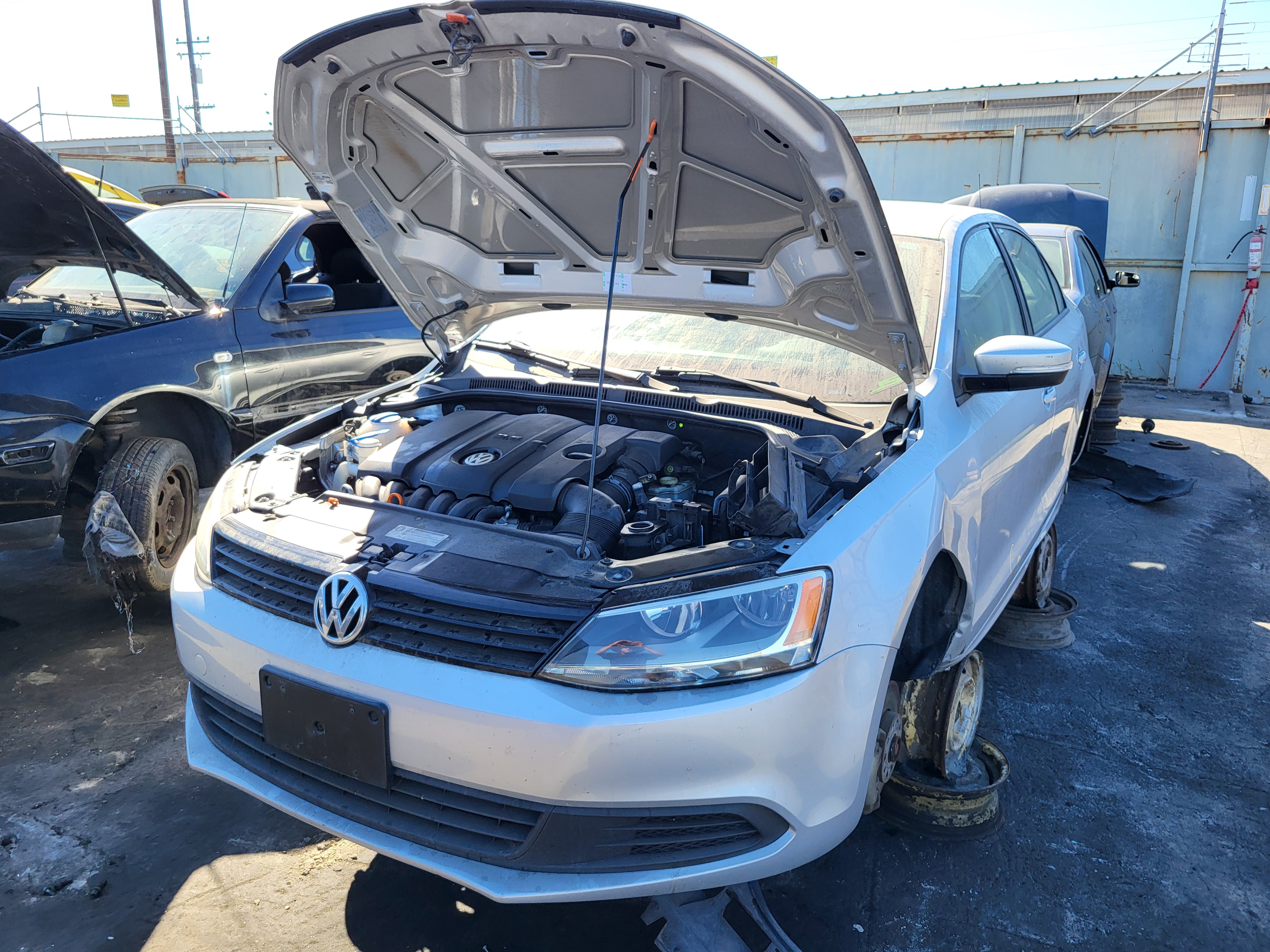 2012 VOLKSWAGEN Jetta