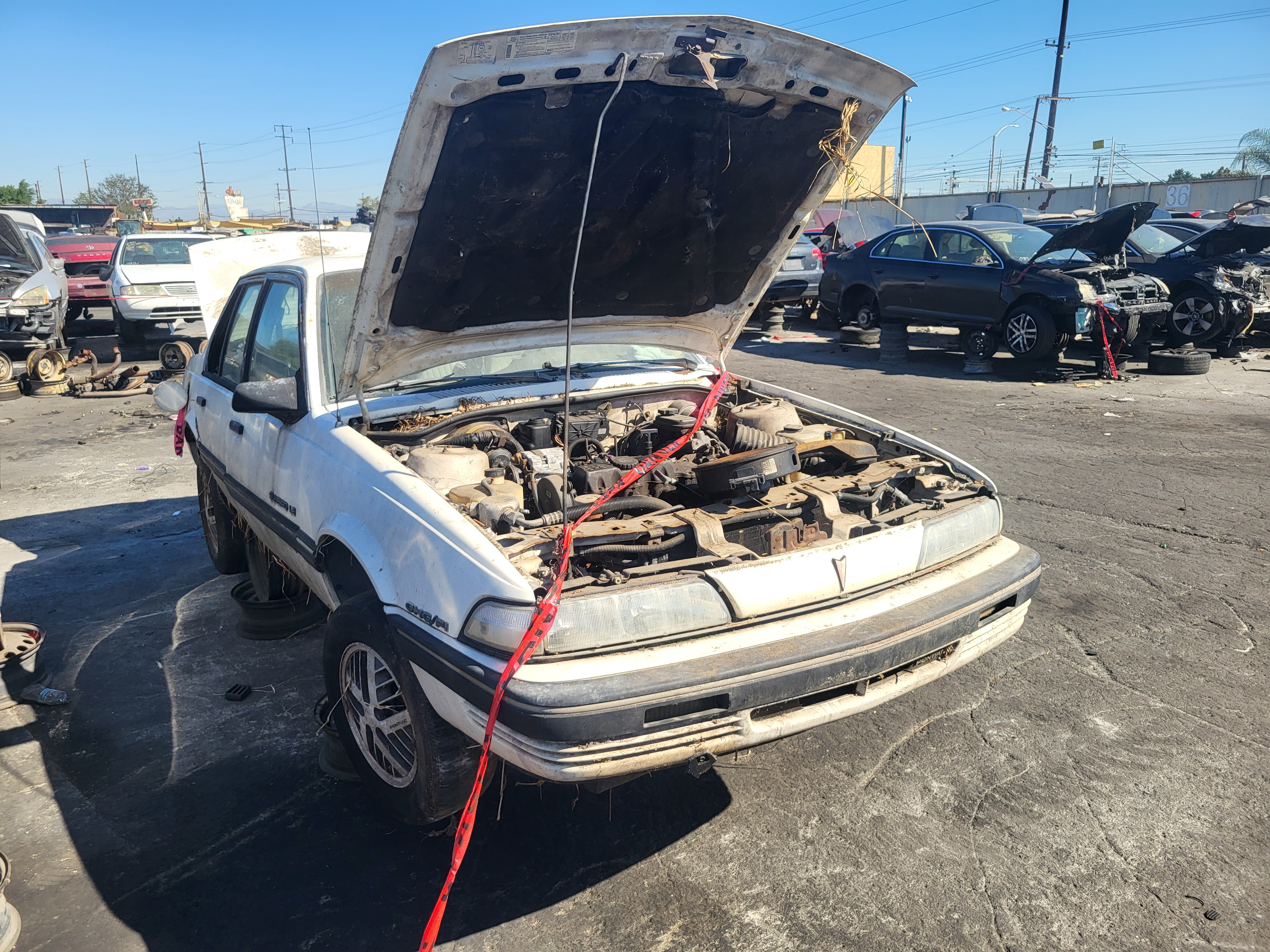 1989 PONTIAC Sunbird