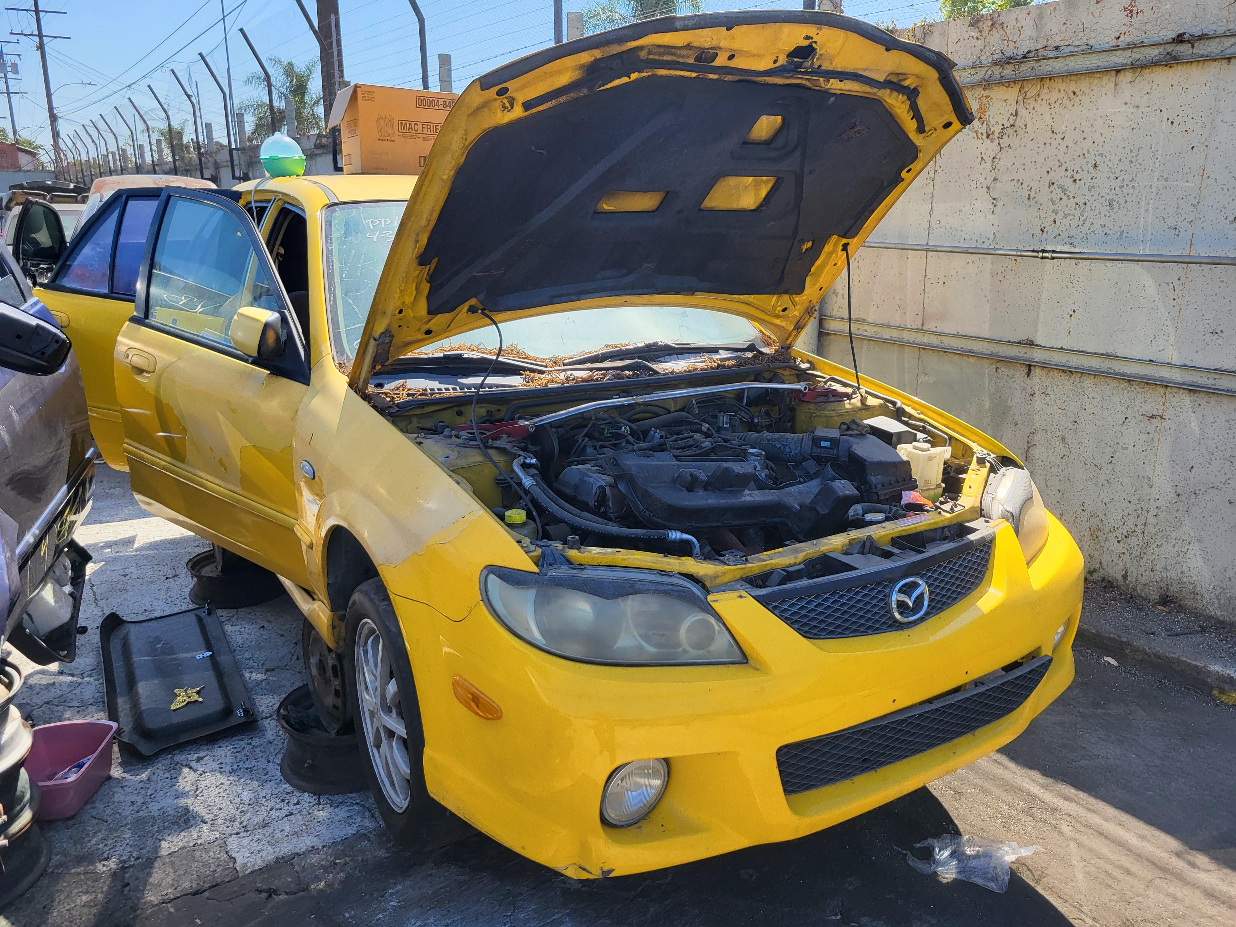 2003 MAZDA Protege