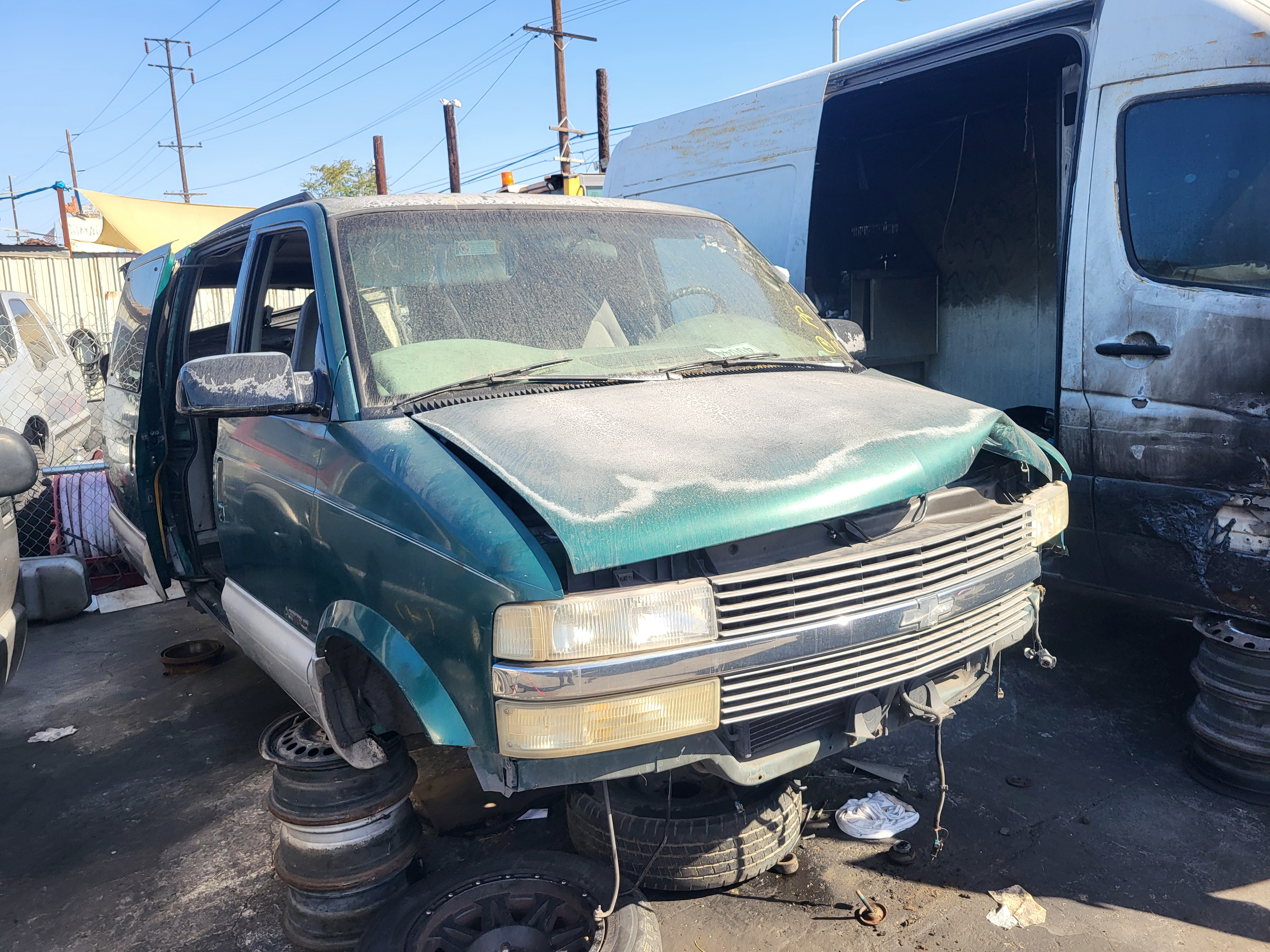 1999 CHEVROLET Astro Van