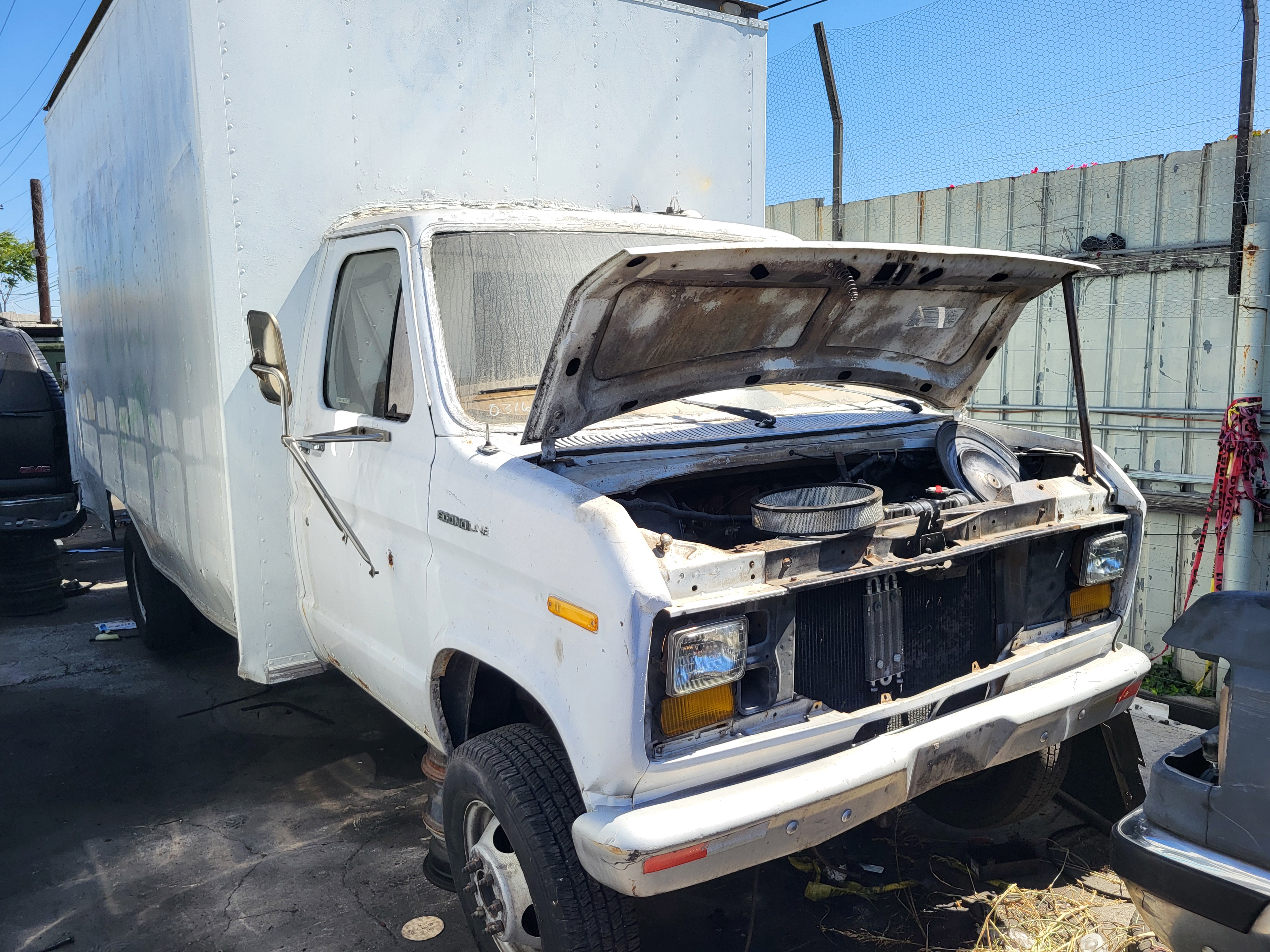 1983 FORD E-350