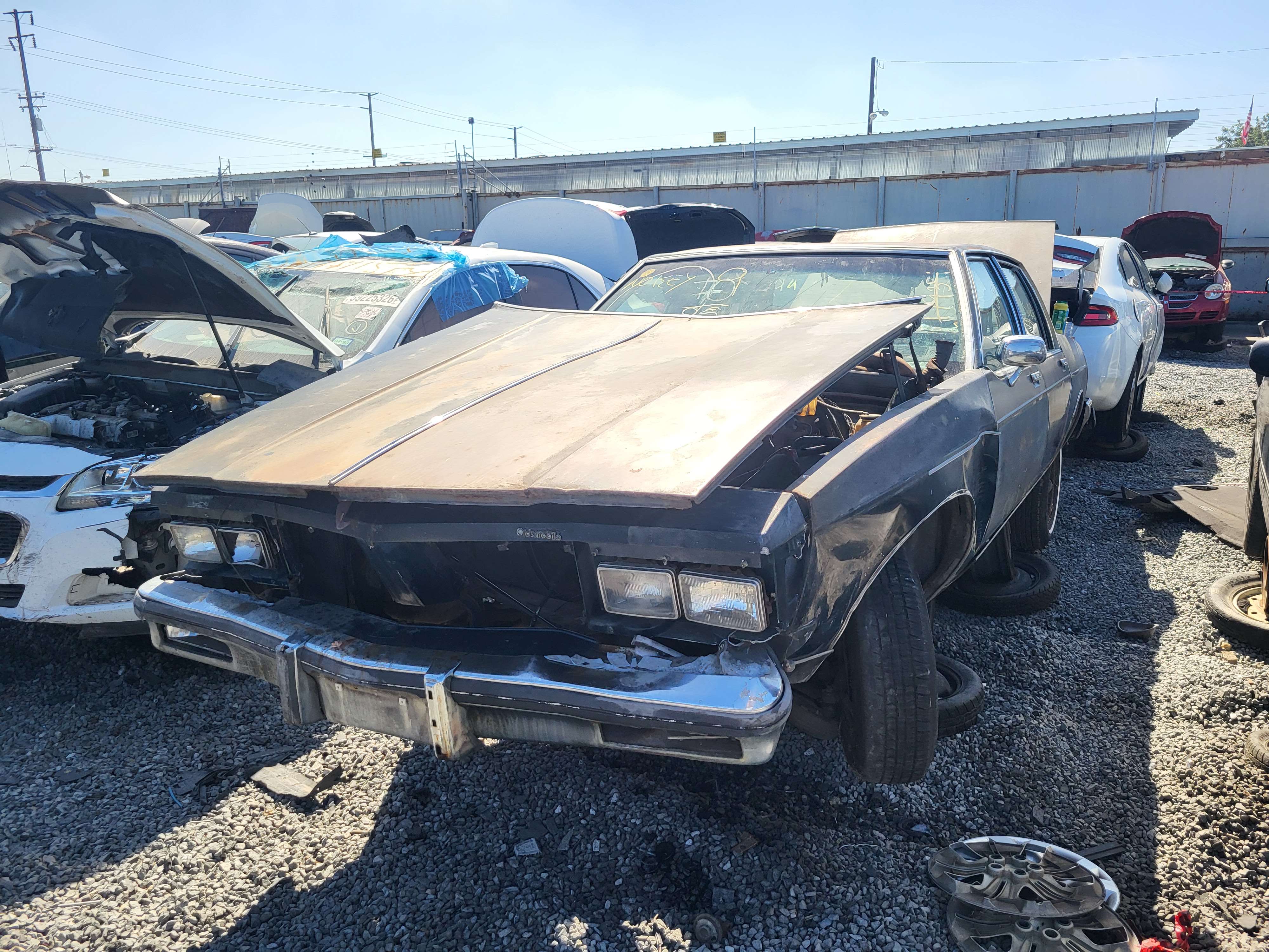1985 OLDSMOBILE Delta 88