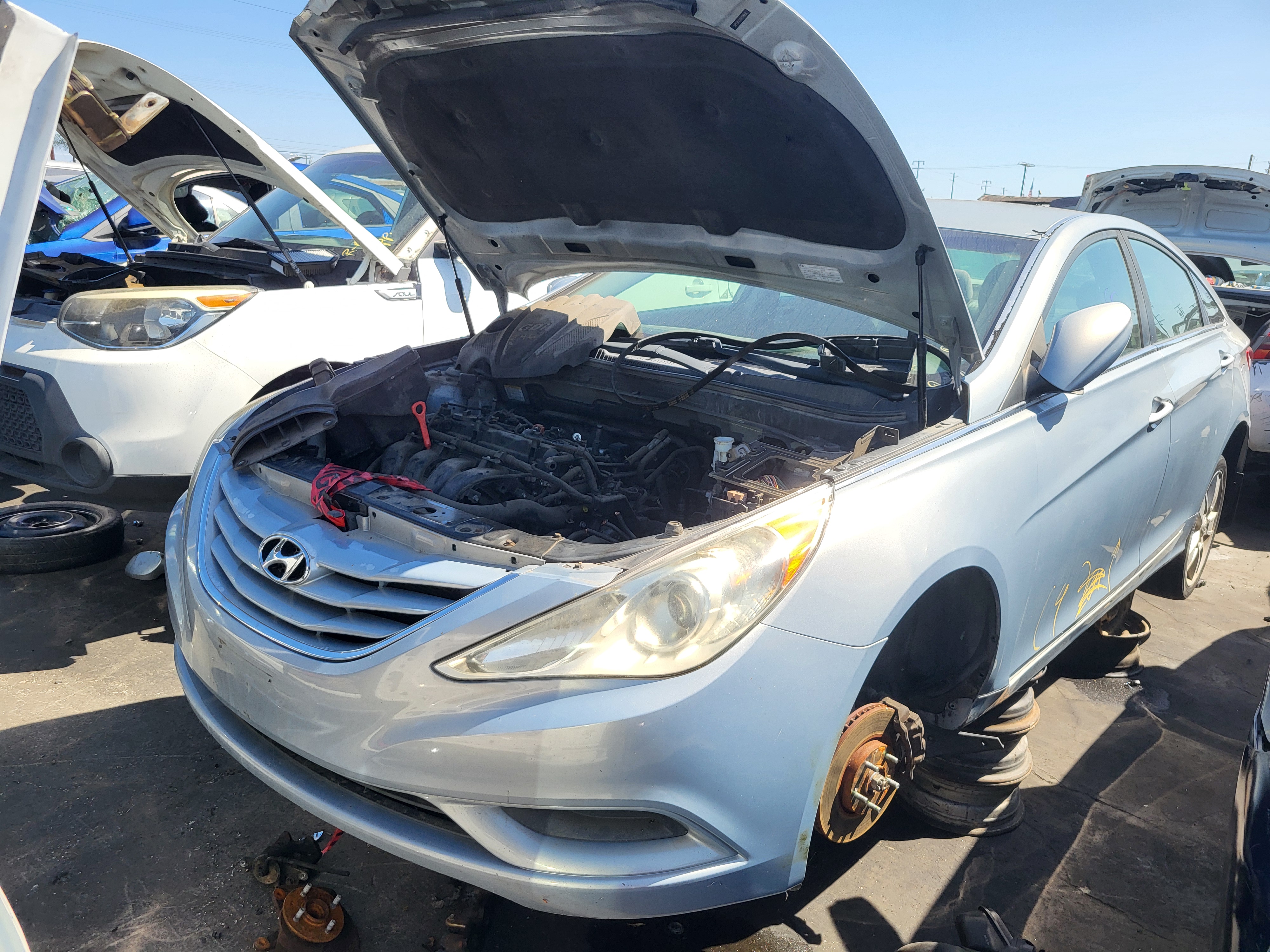 2011 HYUNDAI Sonata
