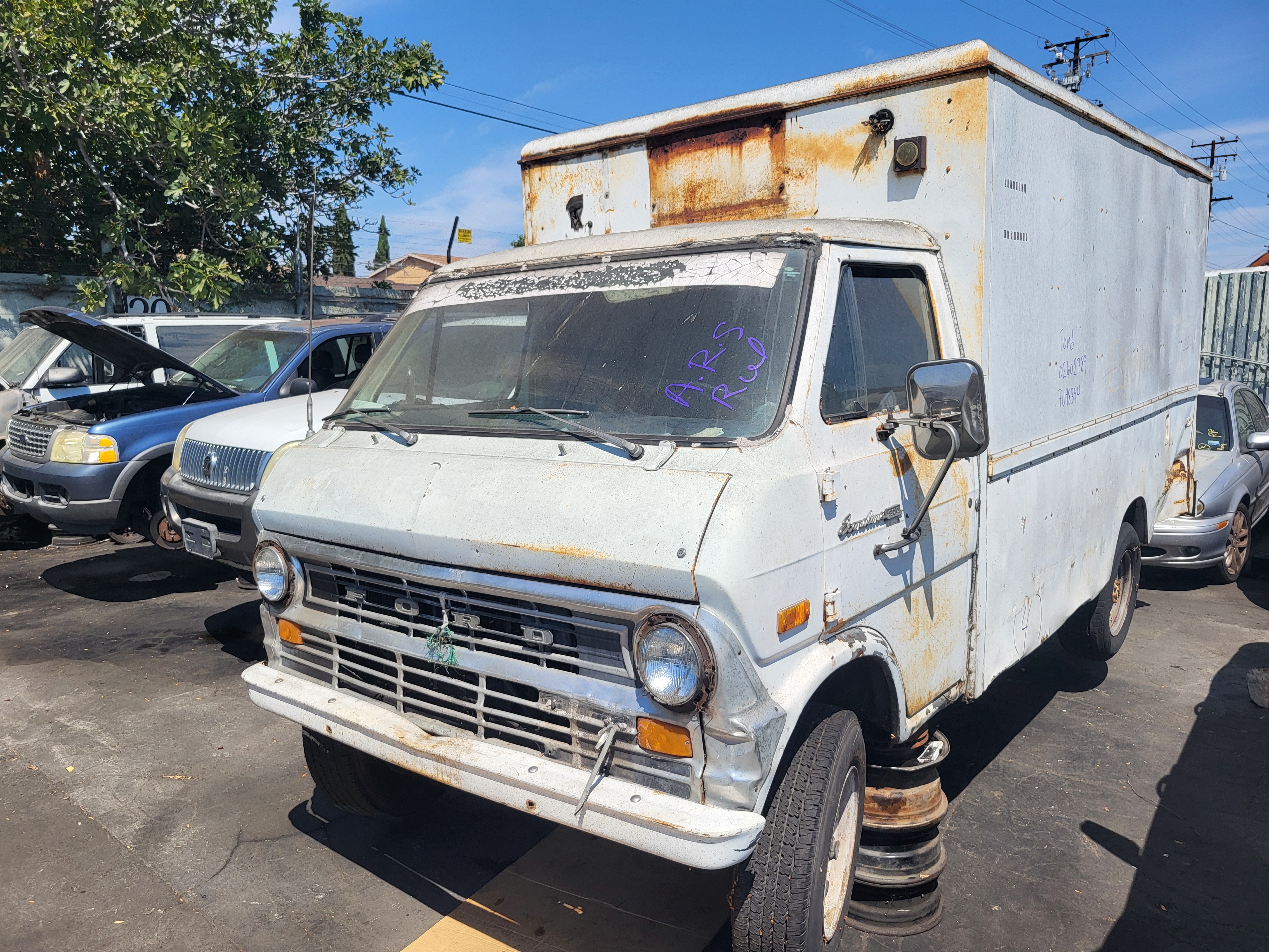 1956 FORD E-300 Econoline