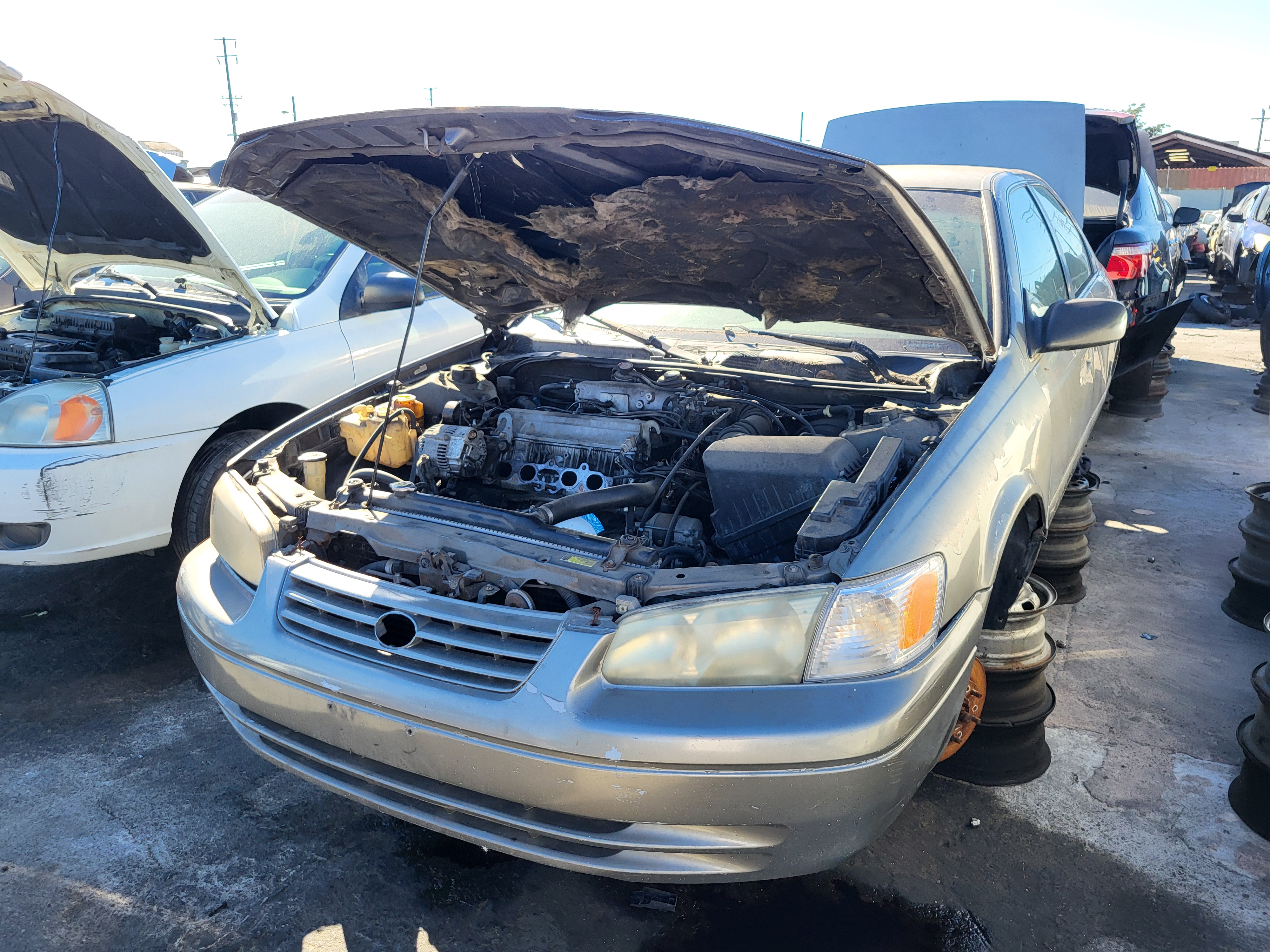 2000 TOYOTA Camry