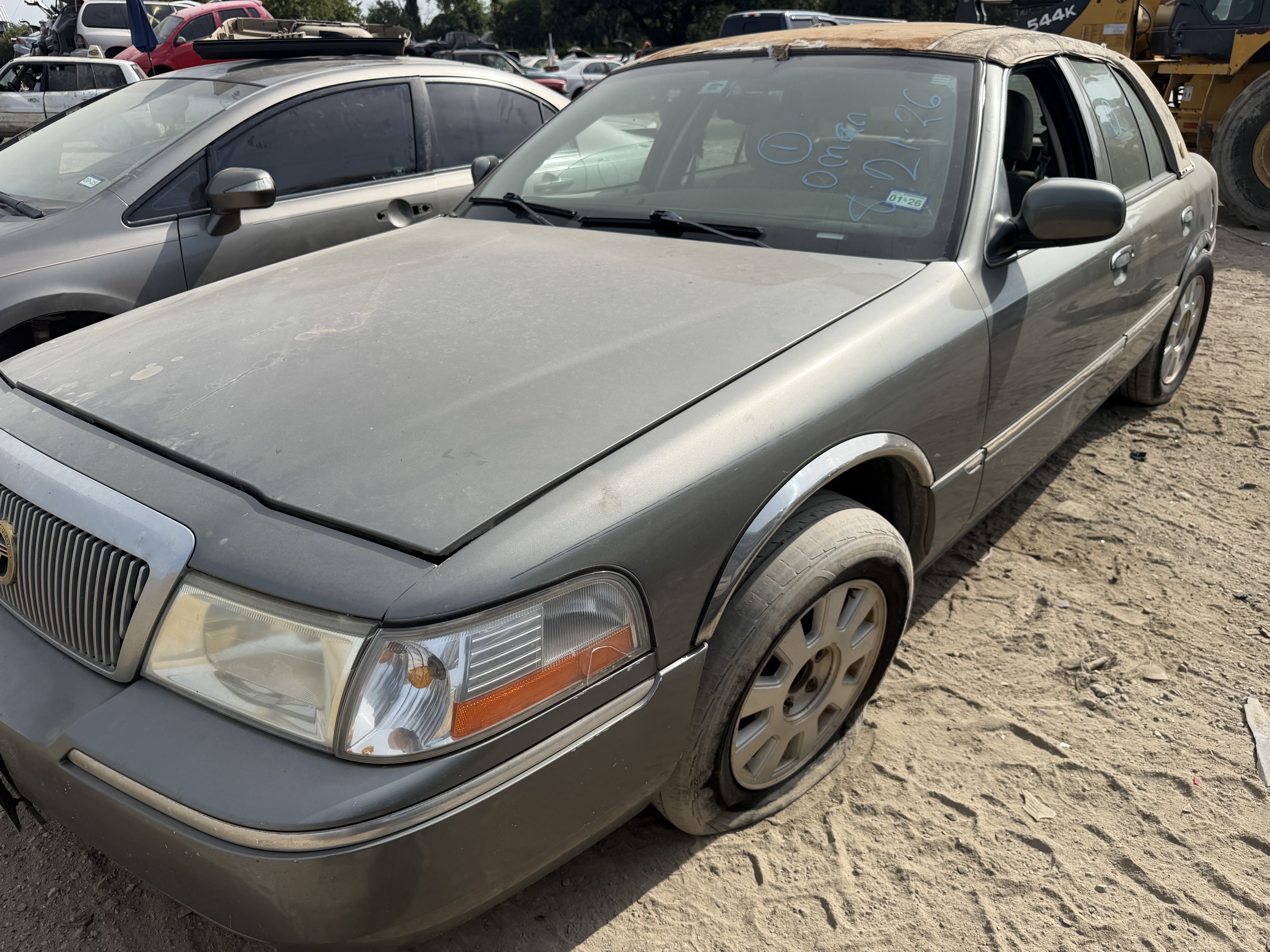 2003 MERCURY Grand Marquis