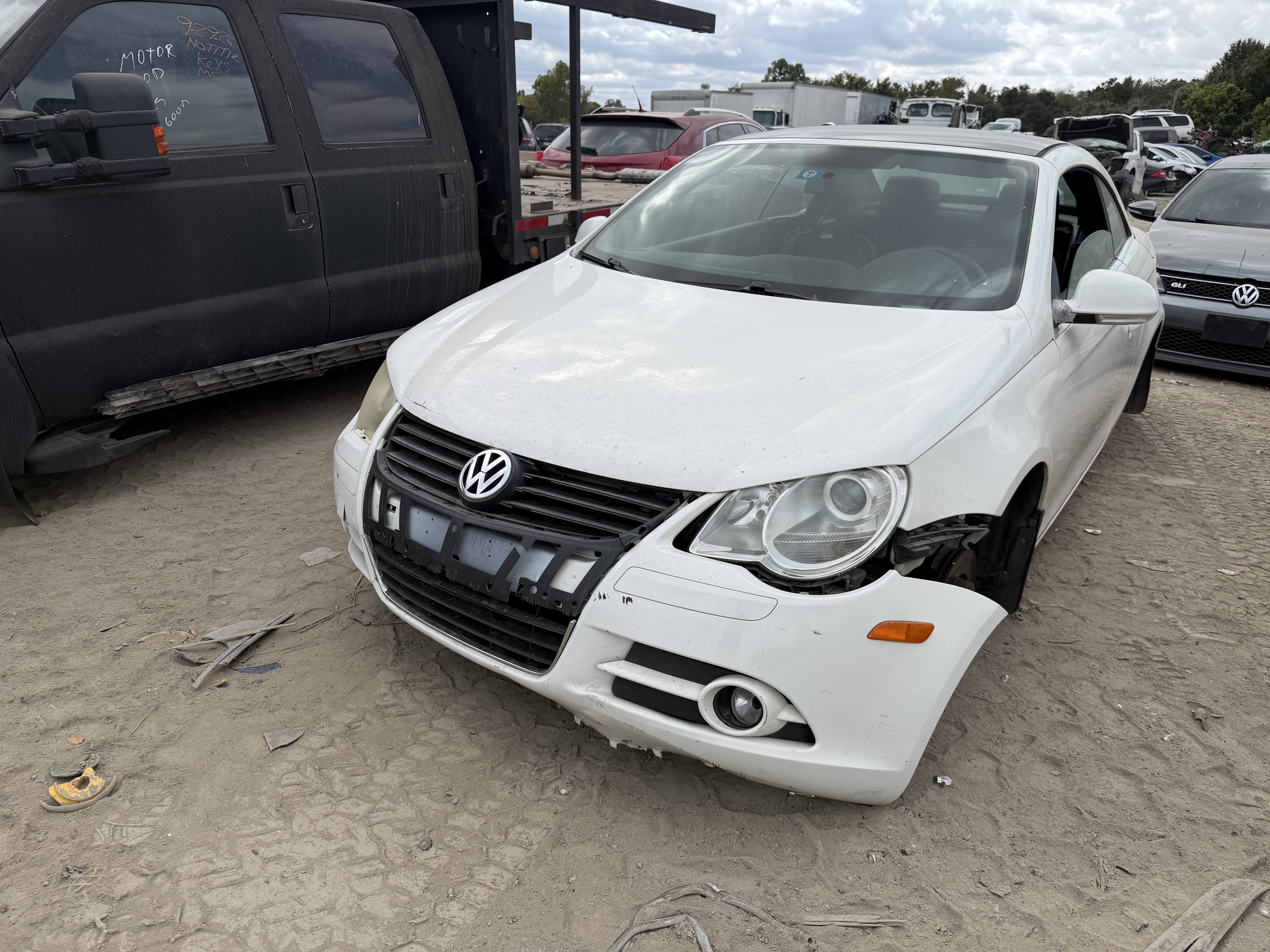 2008 VOLKSWAGEN Eos