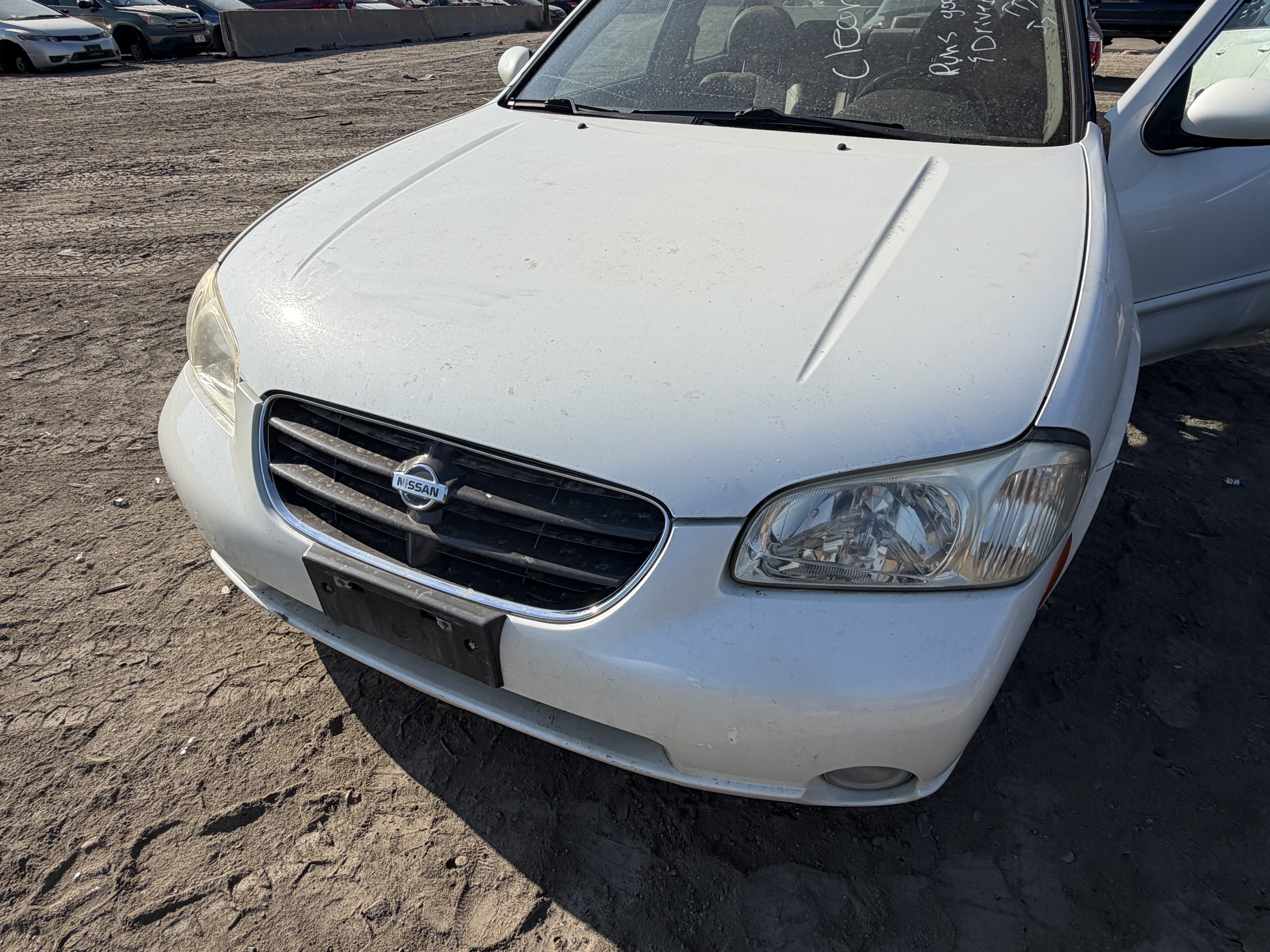 2001 NISSAN Maxima