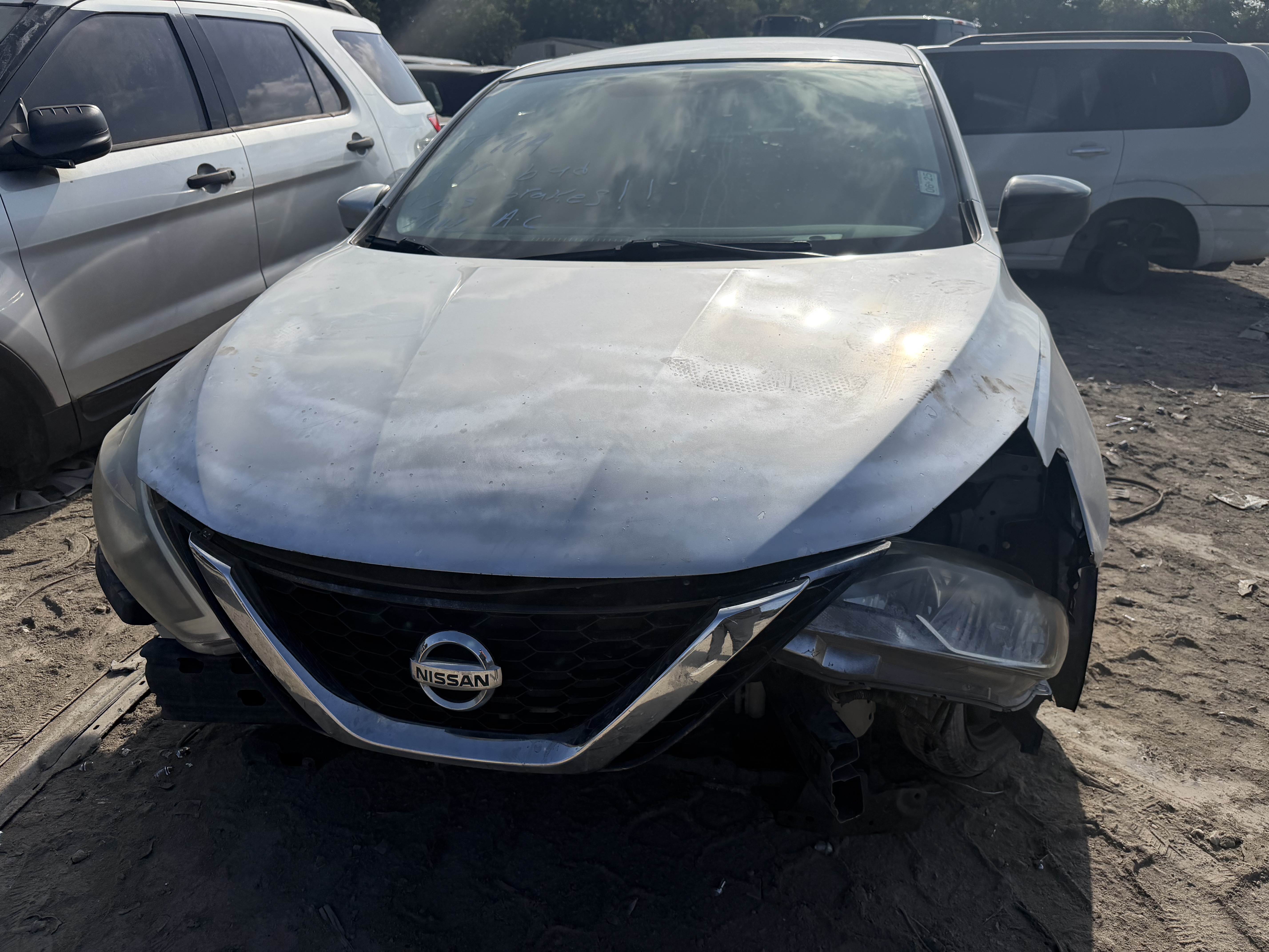 2016 NISSAN Sentra