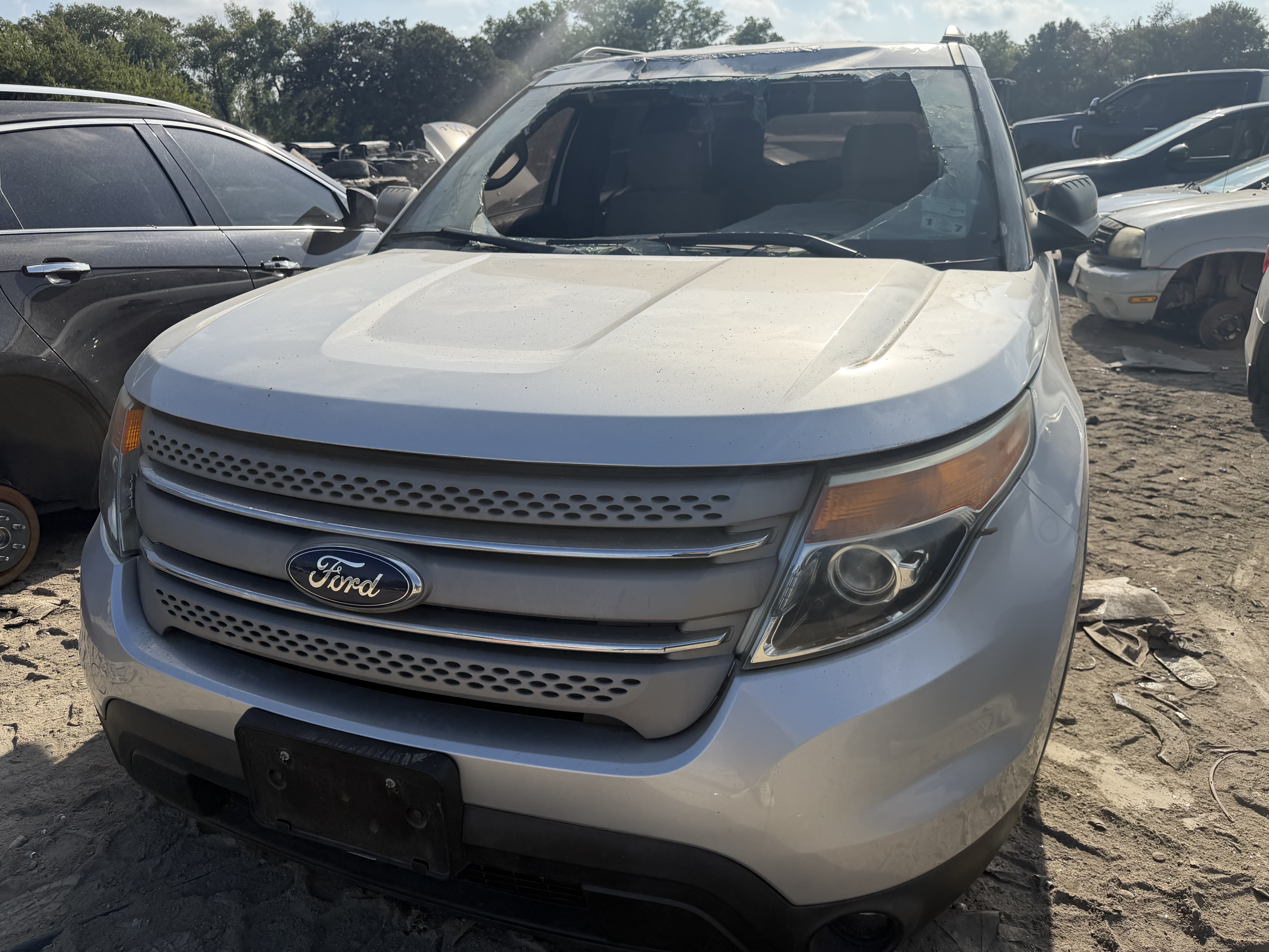2015 FORD Explorer