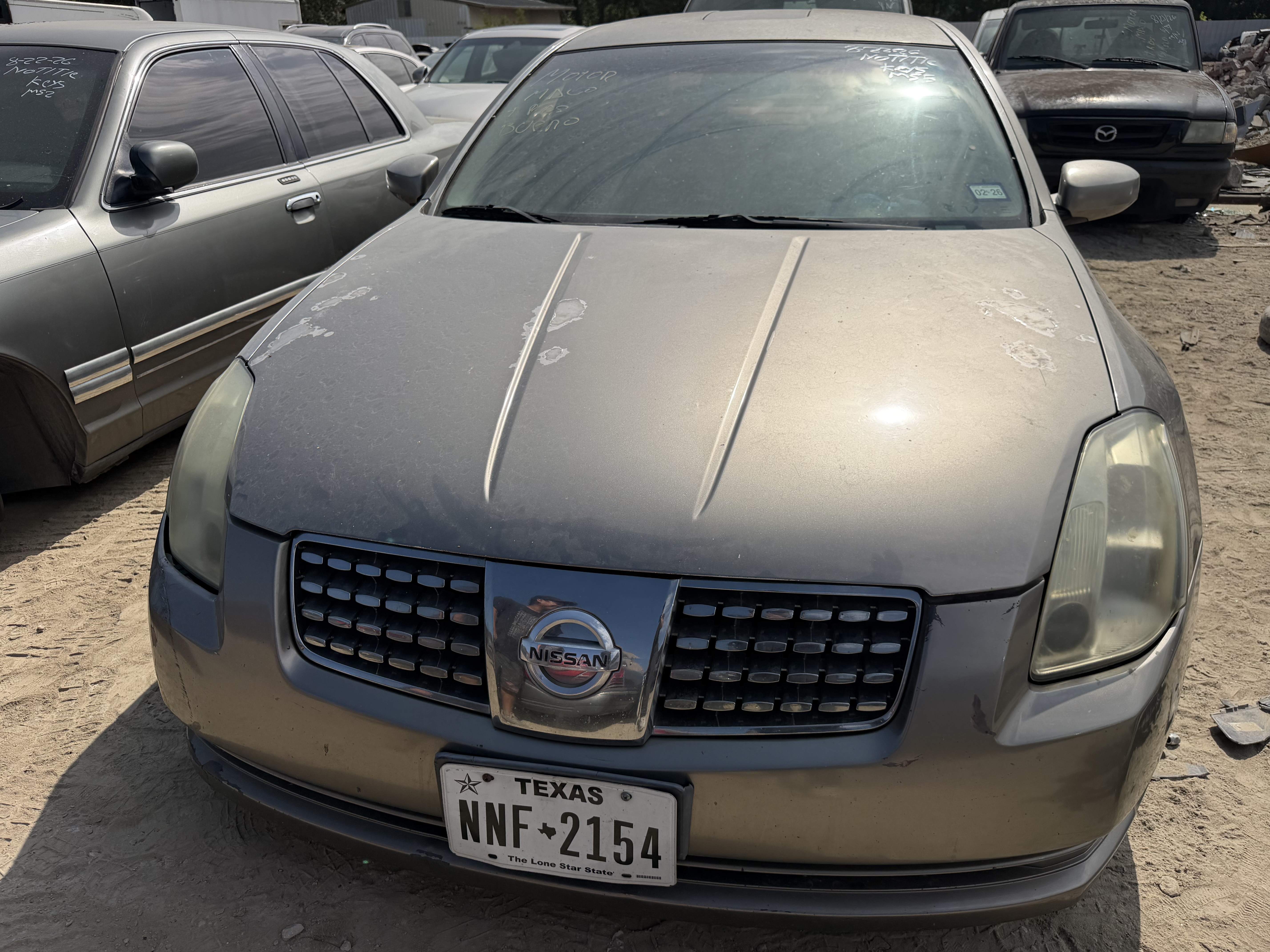 2004 NISSAN Maxima