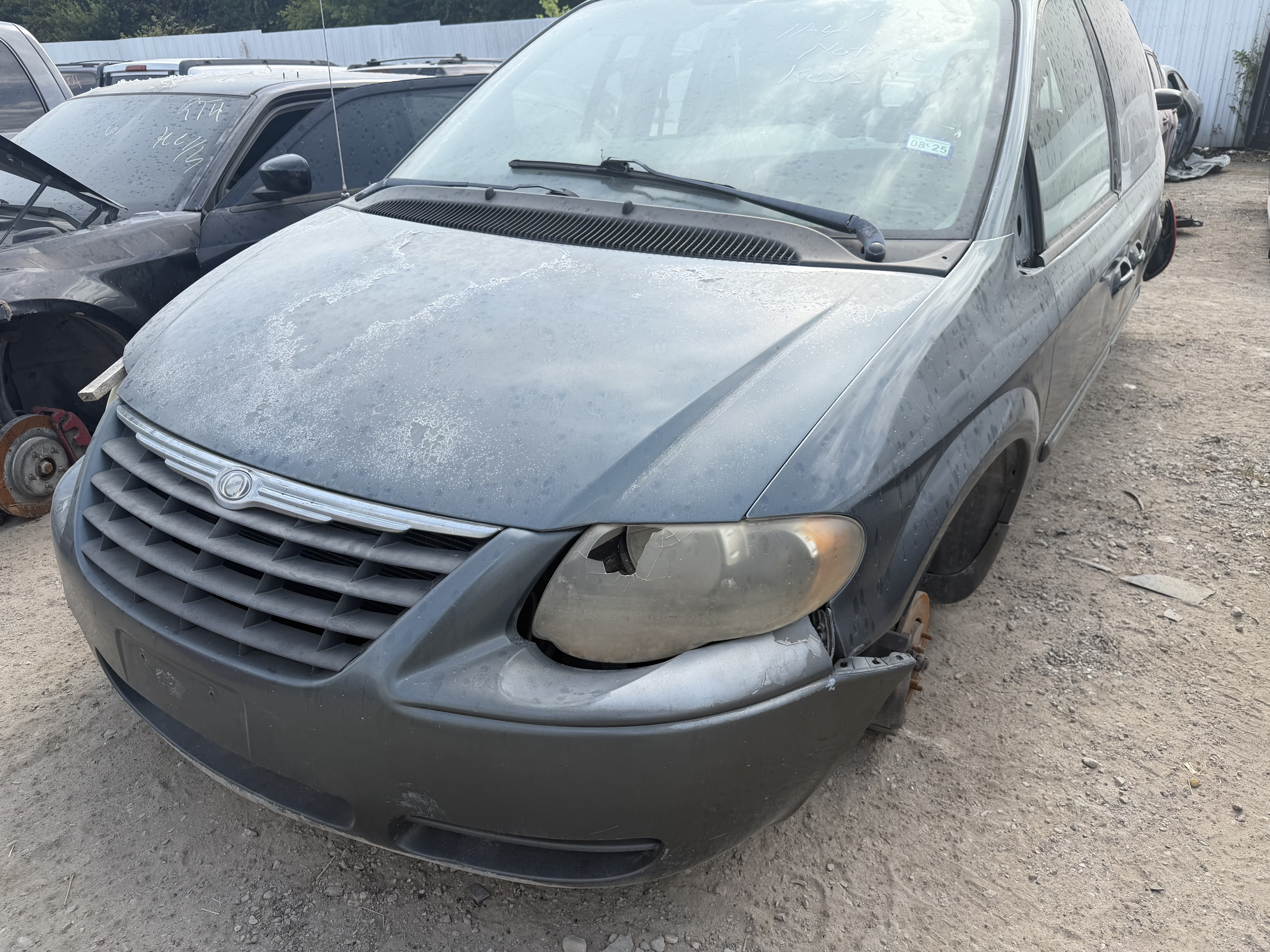 2006 CHRYSLER Town and Country