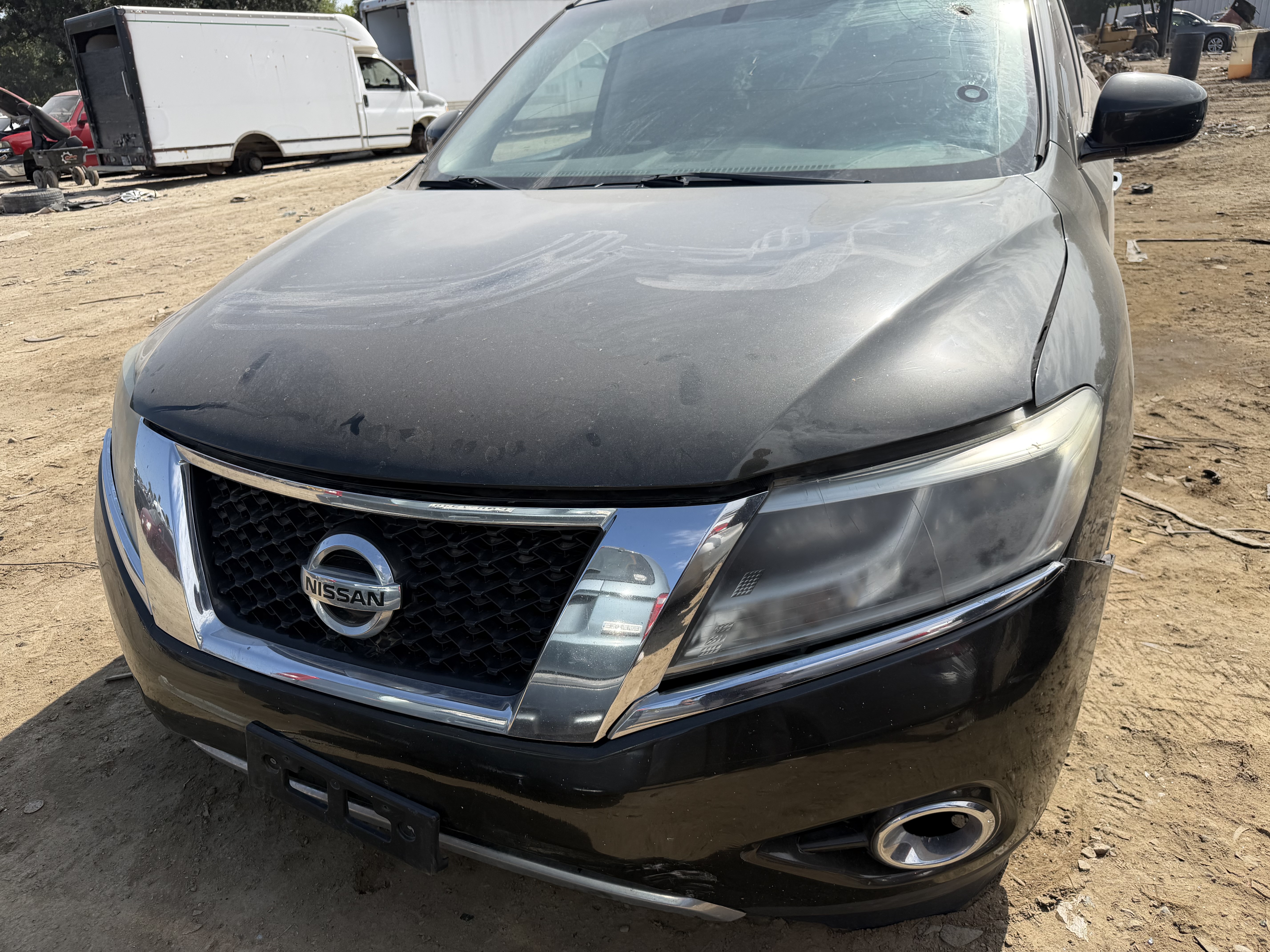 2015 NISSAN Pathfinder