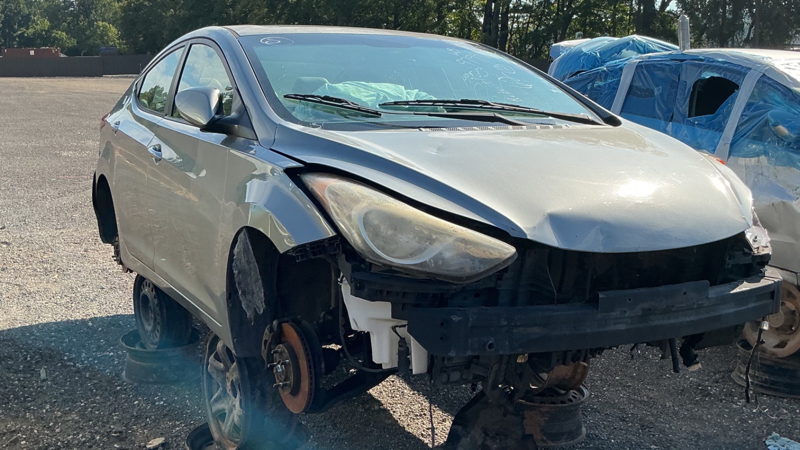 2012 HYUNDAI Elantra